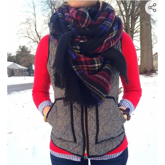 Quilted Puffer Vest - Picture 7 of 7